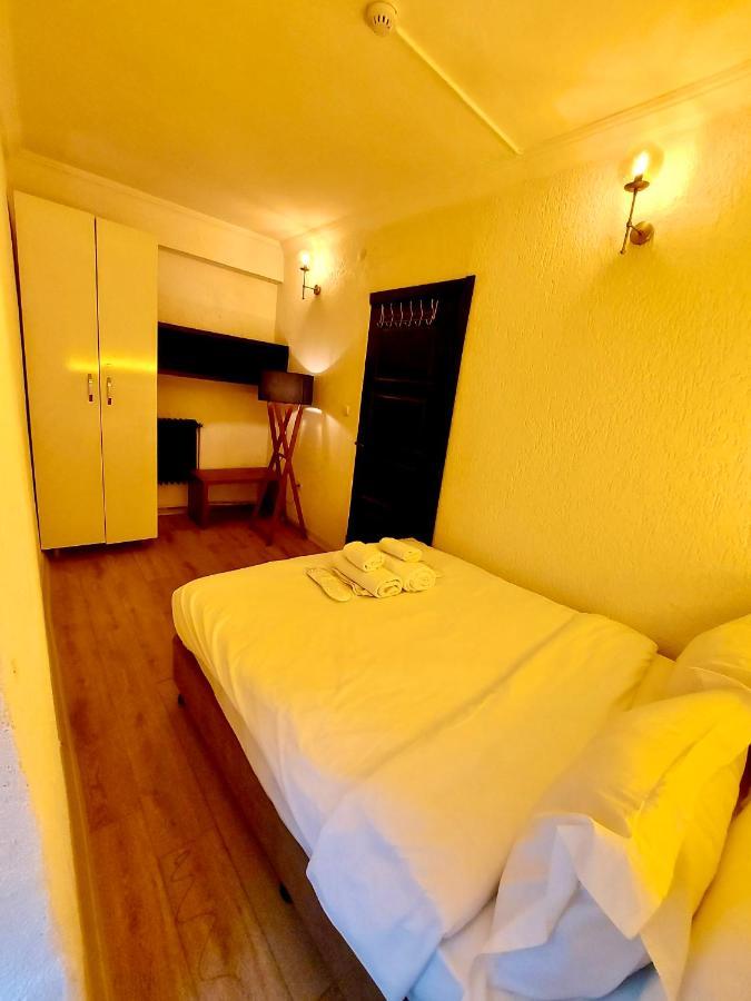 Mates Istiklal Suites Istambul Extérieur photo
